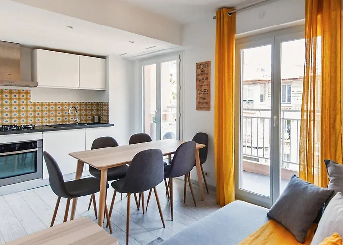 Milady-perle Neuve, Wifi, Climatisée, Centre D'antibes Au Calme Appartement