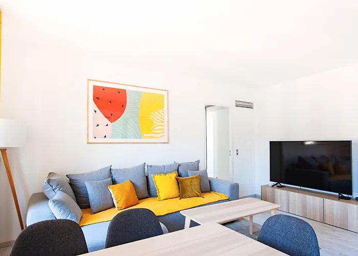 Milady-perle Neuve, Wifi, Climatisée, Centre D'antibes Au Calme Appartement *